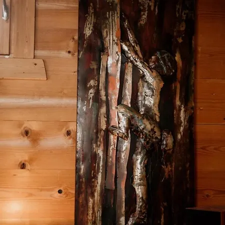 Marie Blanche Chalet *